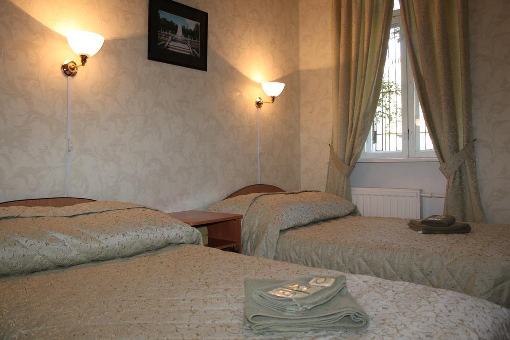 Фото У фонтана