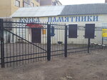 Kamenny dvorik (Akademika Tupoleva Street, 118А) ، شواهد القبور