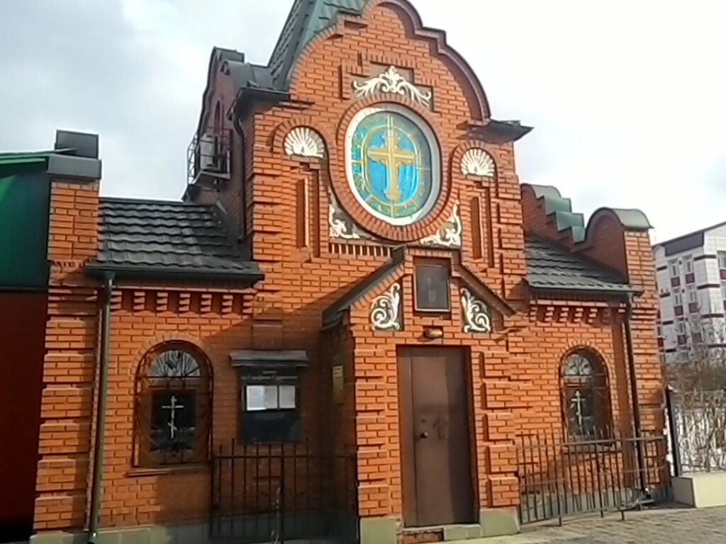 Православный храм Церковь Серафима Саровского, Барнаул, фото
