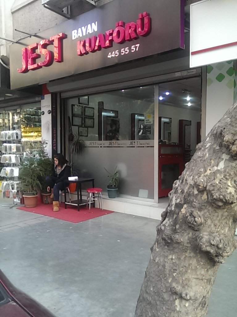 Jest Hairdresser
