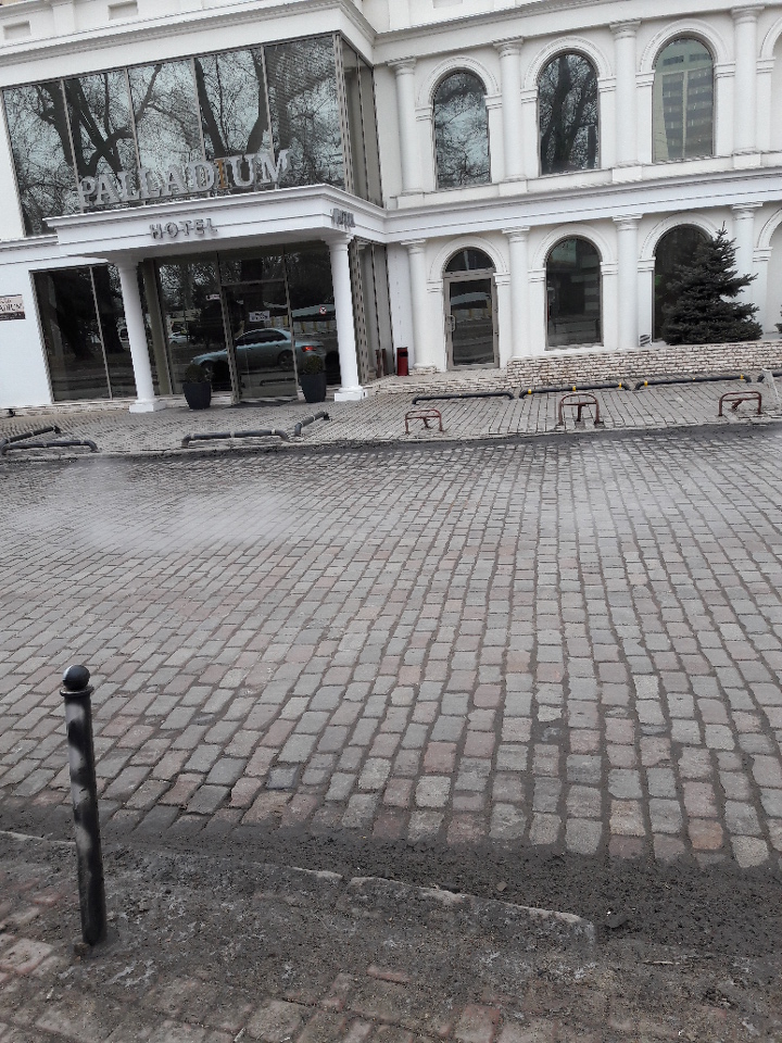 Фото отеля 2