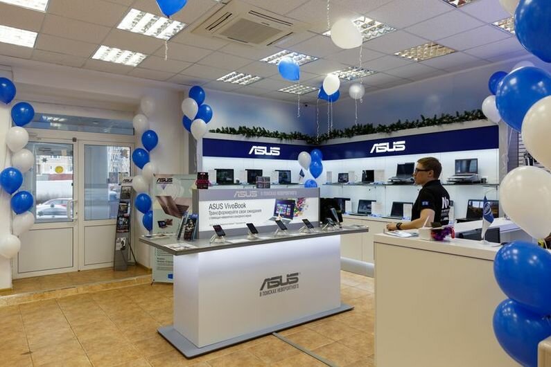 Магазин электроники Asus Shop, Москва, фото