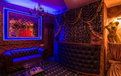 Еріндері салбыраған порно