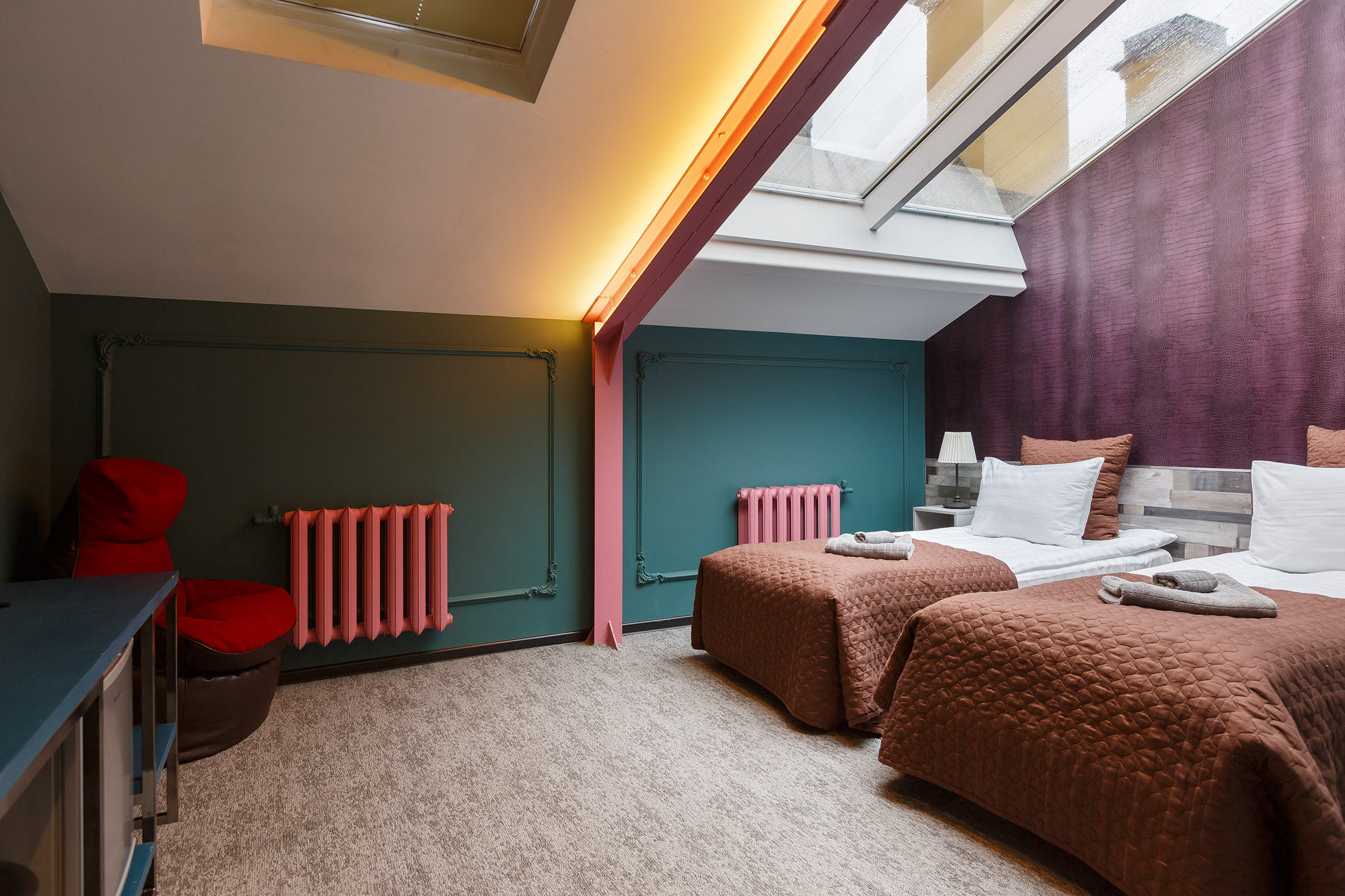 Фото Station Premier S10