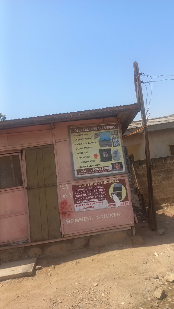 Graphic design studio Obey Creative Art d Sign, Accra, photo