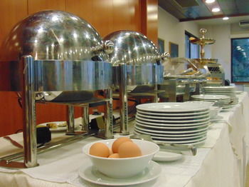 Фото Hotel M Белград