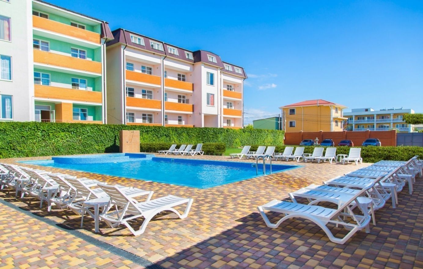 Фото отеля 2