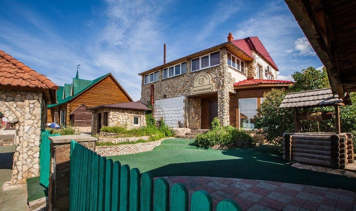 Фото отеля 2