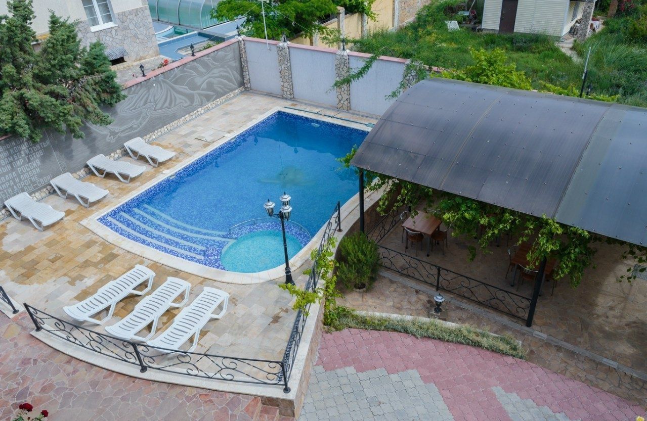 Фото Славия