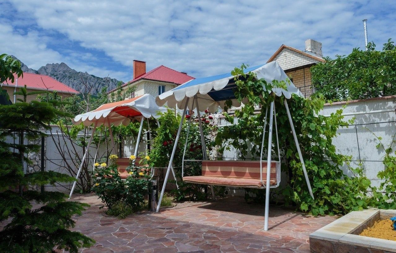 Фото Славия