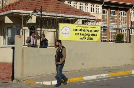 Liceo Toki Gunesparkevleri Girls Anatolian Religious Lyceum, , foto