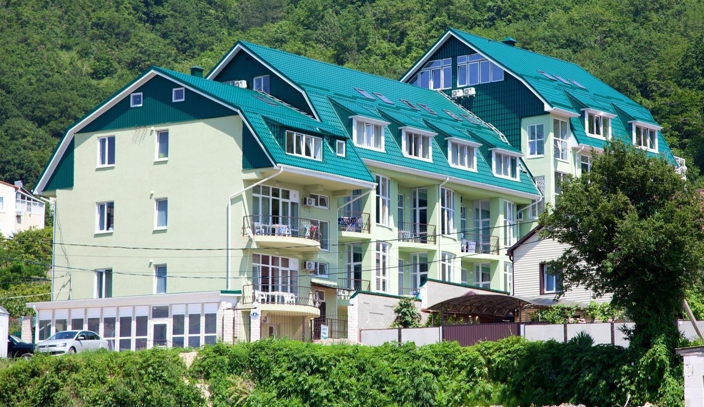 Фото отеля 2