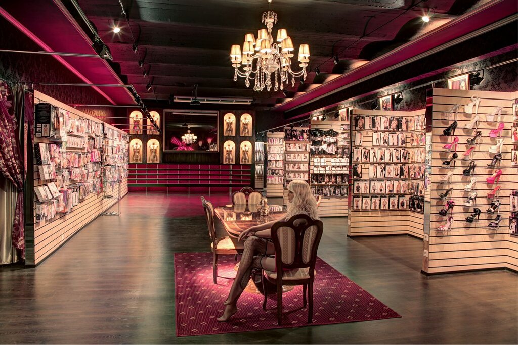 seks-magazini-pitera-predlagali-dengi-za-seks