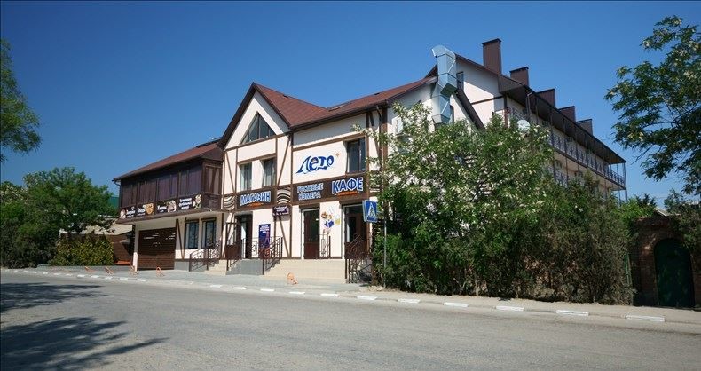 Фото отеля 2