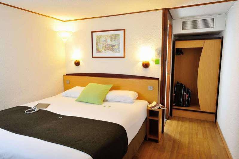 Фото Hotel Campanile Grenoble Sud - Seyssins