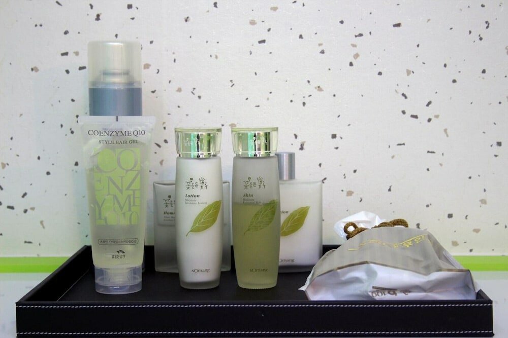 Фото Buan Gyeokpo Some Hotel