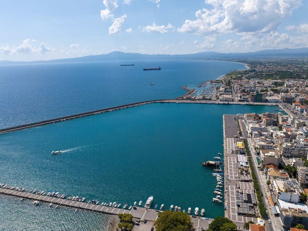 Фото Grand Hotel Kalamata