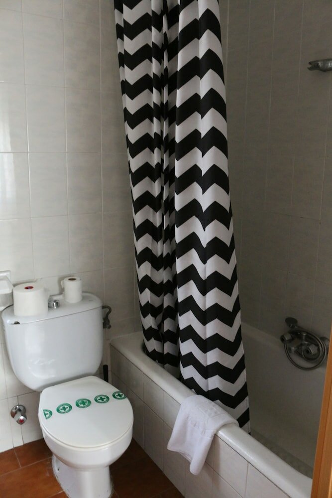 Фото Hostal Cataluña