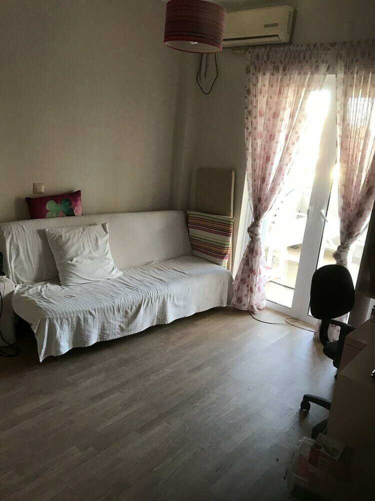 Фото Beautiful Spacious apt in Nea Makri