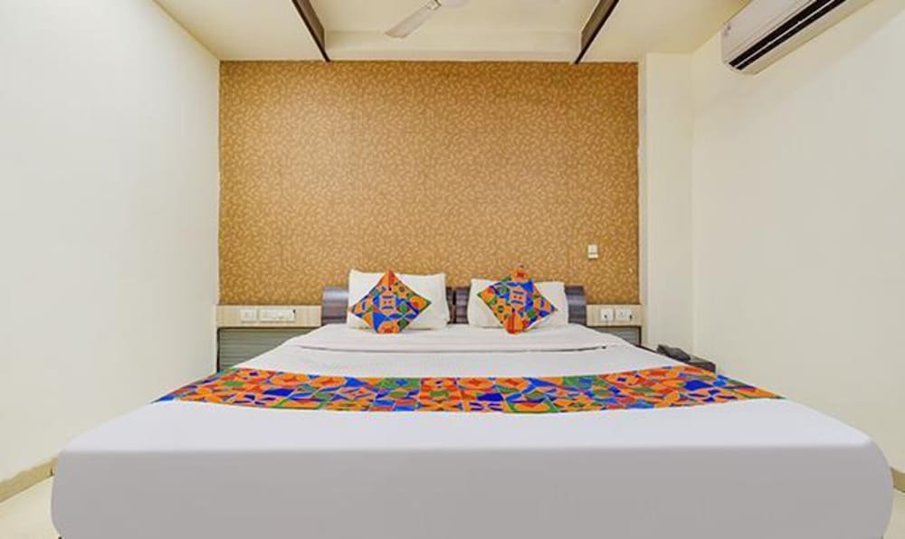 Фото Fabhotel Kia Residency