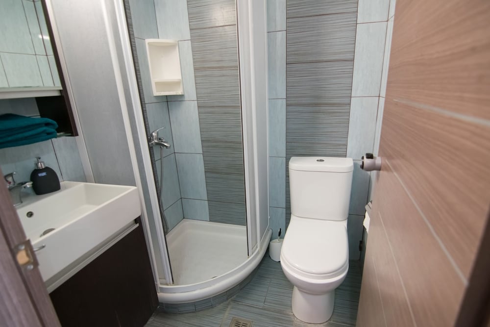 Фото Avra Comfort Rooms- Family