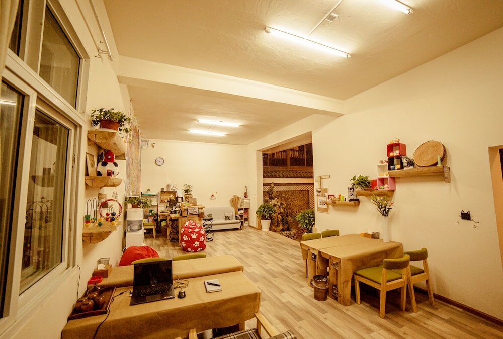 Фото Shangri-la City Art Stack Forty-Seven Other Inn