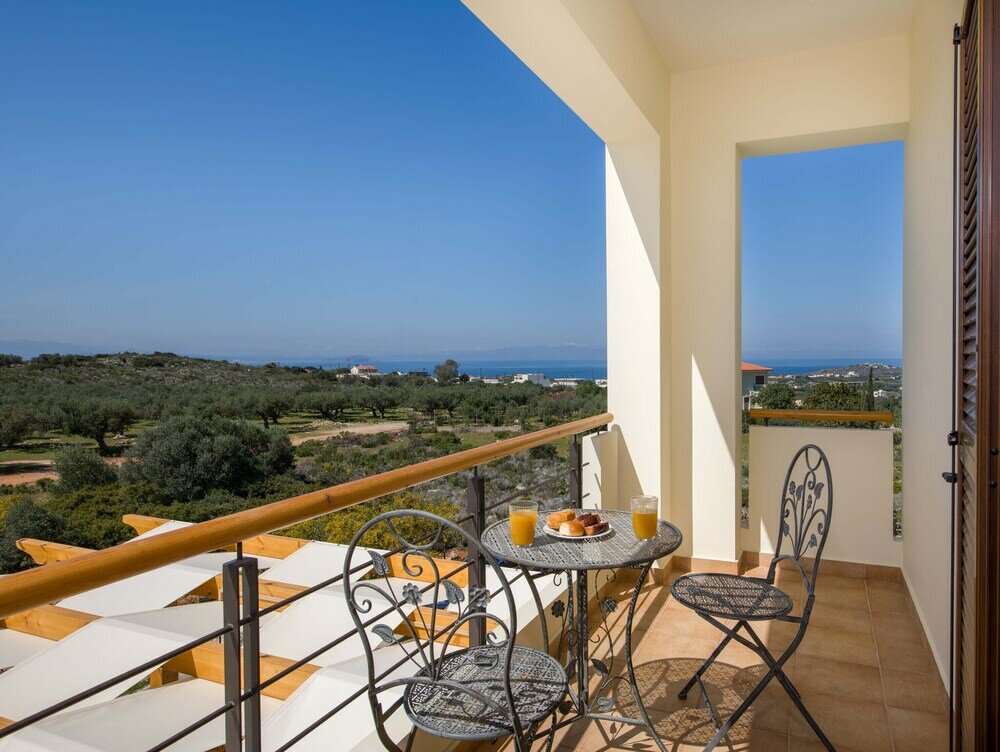 Фото EcoHome Villa