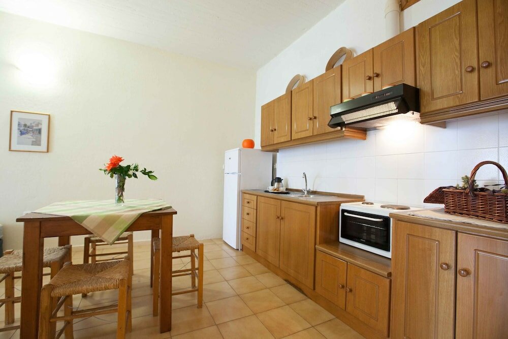 Фото Grekis hotel & Apartments