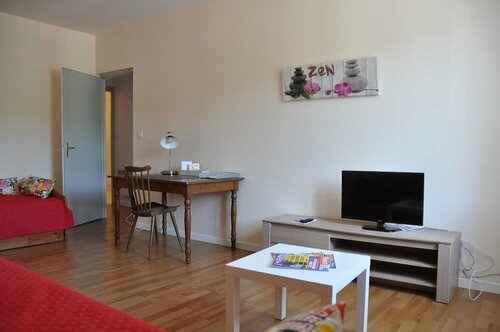 Гостиница Appart Hotel de France в Ла-Туре-дю-Пене