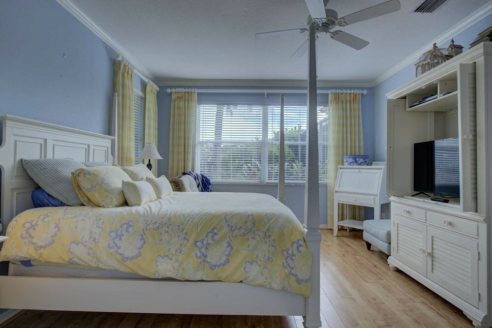 Фото Tortuga Pool Home