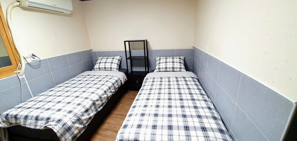 Фото New Sun Guesthouse Myeongdong