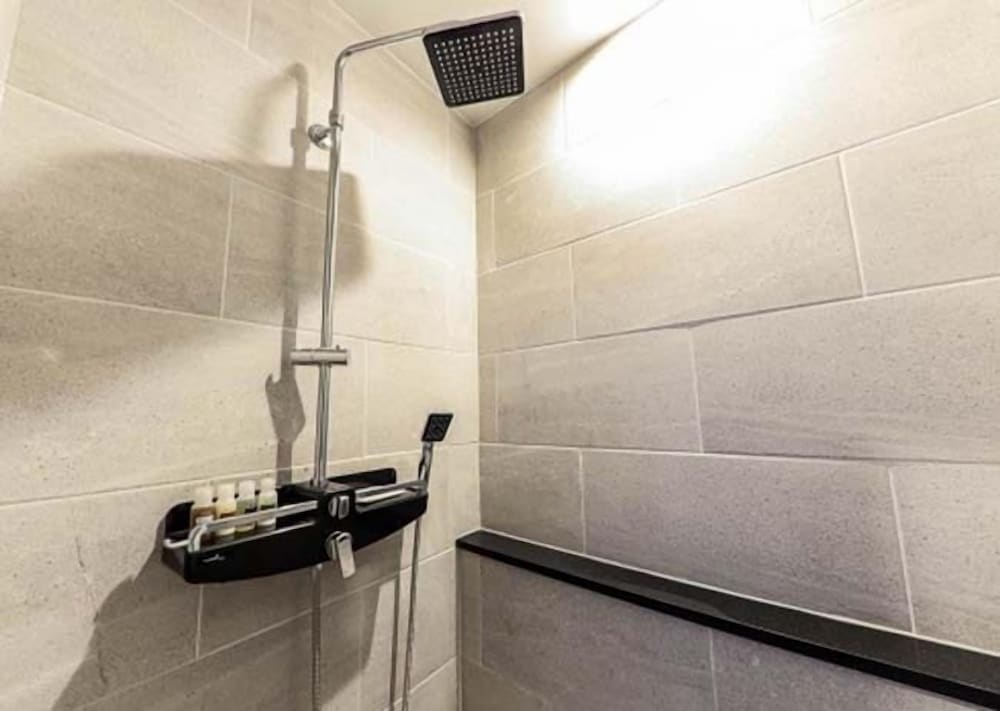 Фото Gray 193 Hotel