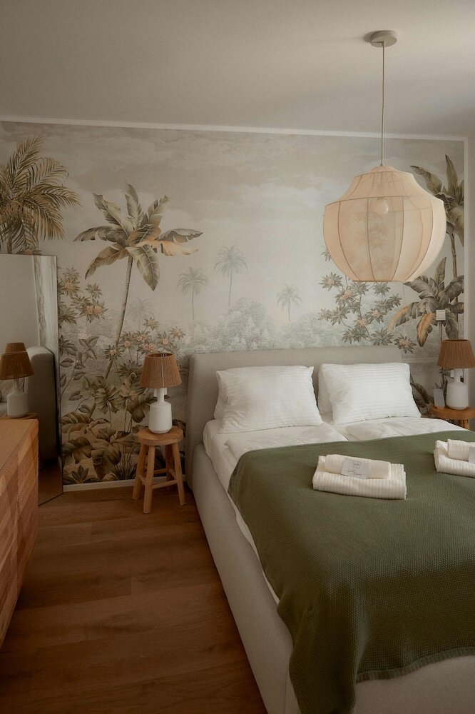 Фото Vienna Heights Premium Apartments