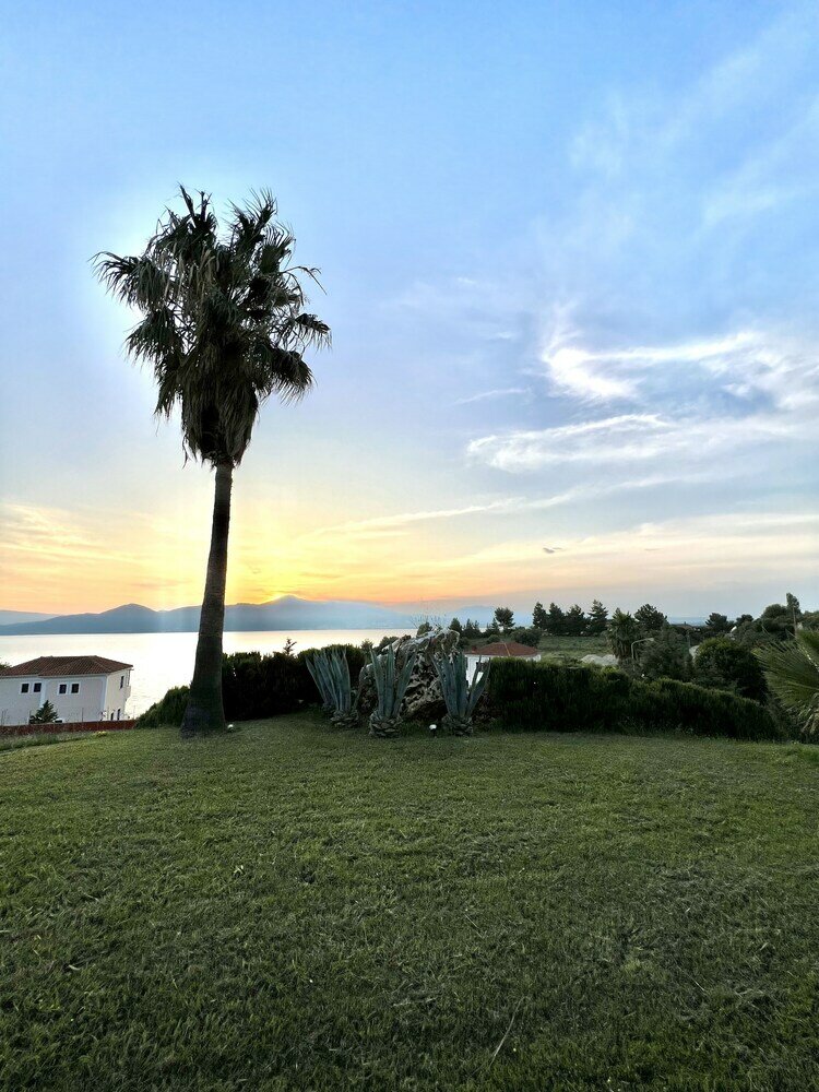 Фото Thalassa Hotel