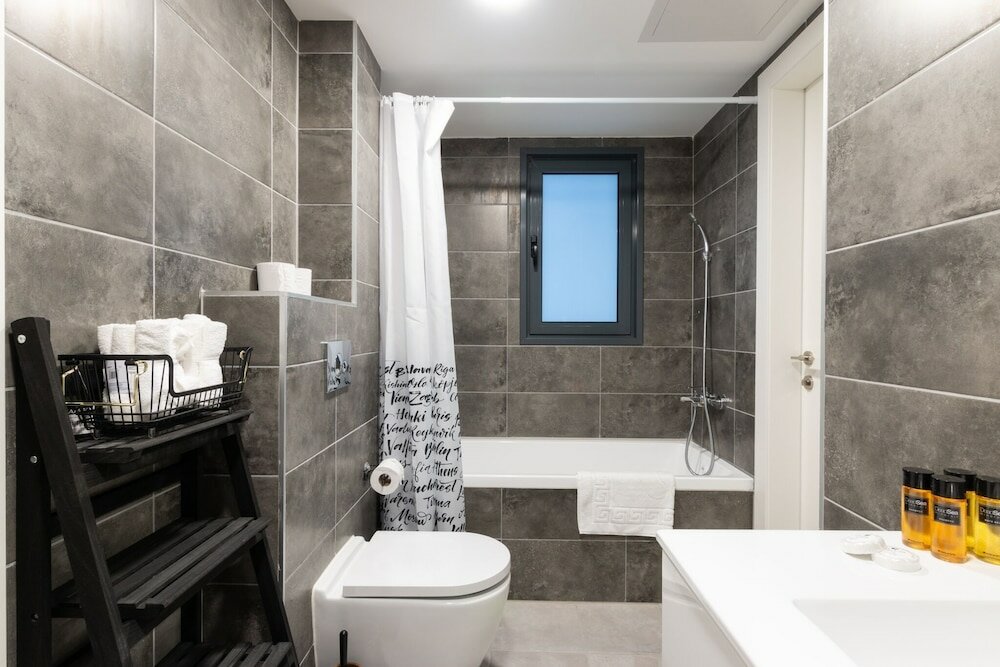 Фото Luxury Apt 3 Br New Tower Parking