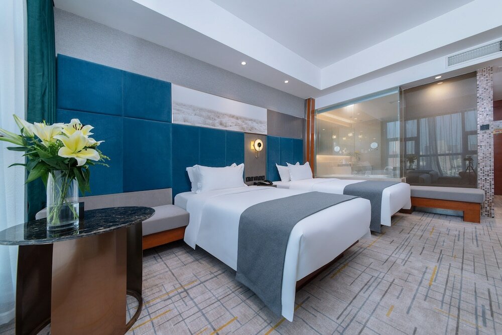 Фото Golden Tulip Wuhan Wangjiawan