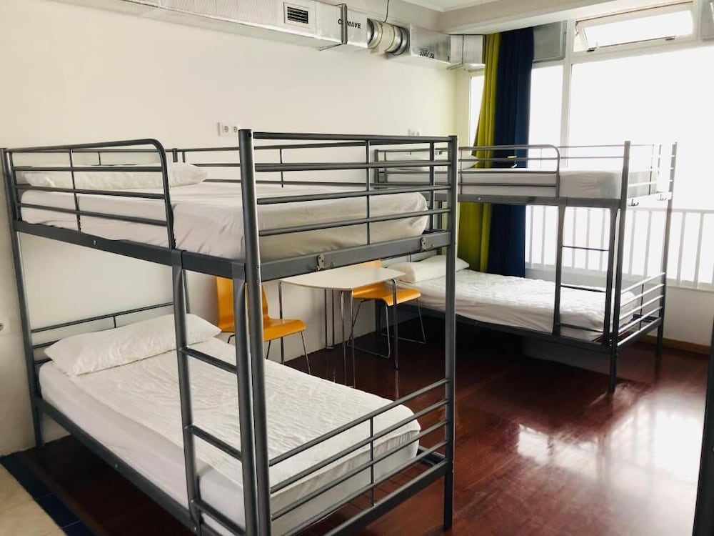 Фото Albergue La Estación - Hostel