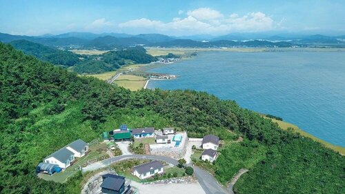 Гостиница Suncheon Jeonmangjoeungot Pension в Сунчхоне