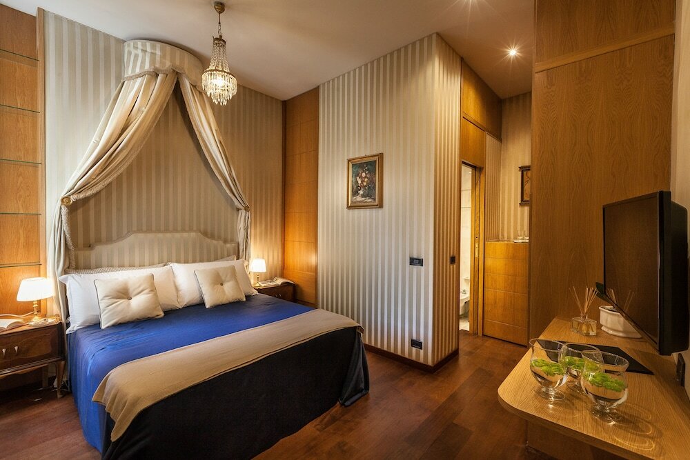 Фото Prestigious Apartment Piazza Navona