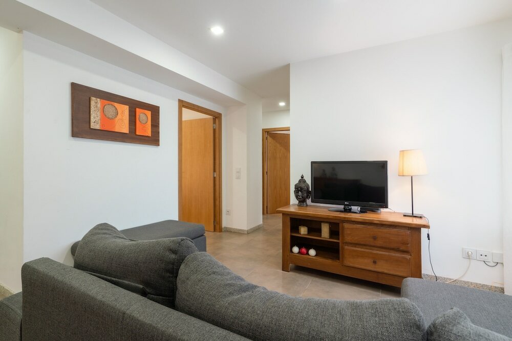 Фото Casa da Petisqueira 61 - Paredes-Oporto