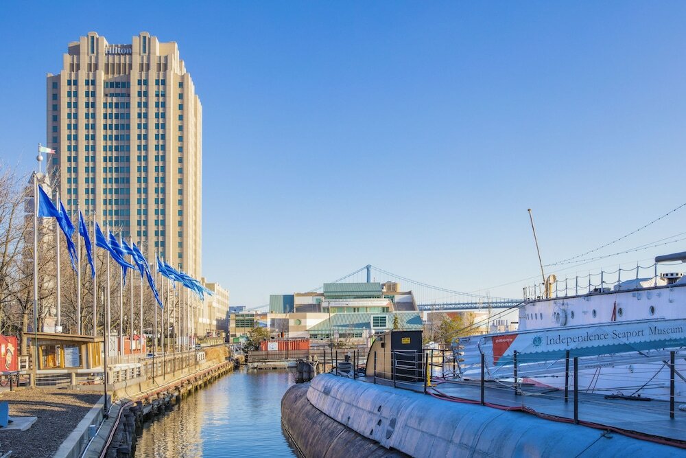 Фото Hilton Philadelphia at Penn's Landing