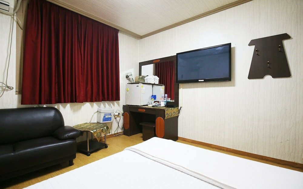 Фото Yesan Grand Motel