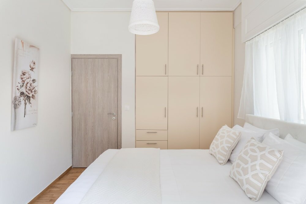 Фото Explore History from a Chic Central Apt