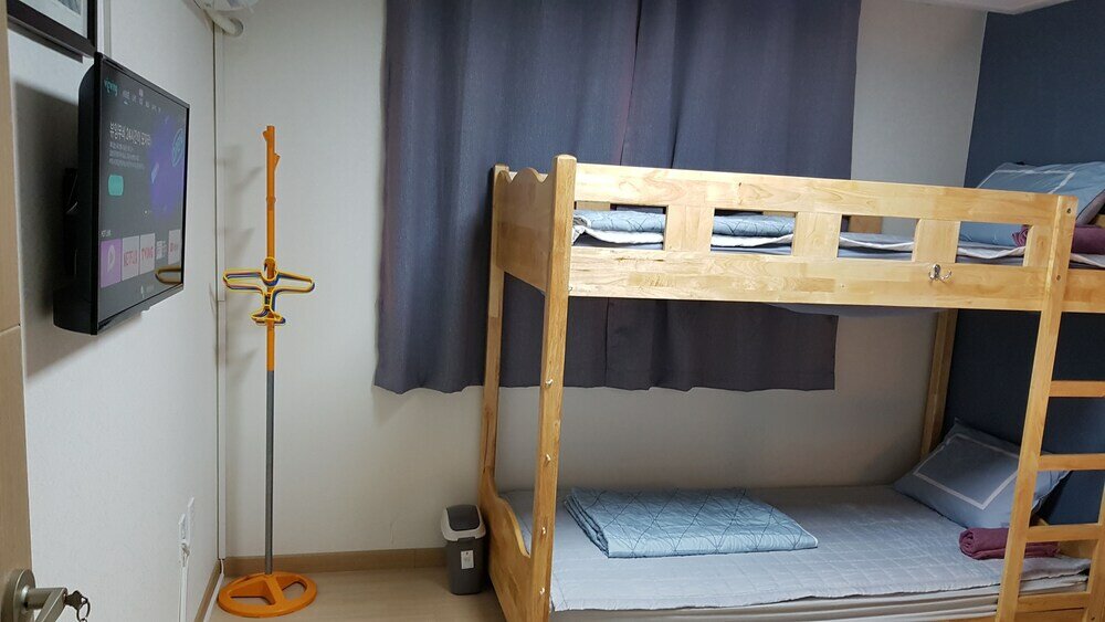 Фото Buzz Guest House - Hostel