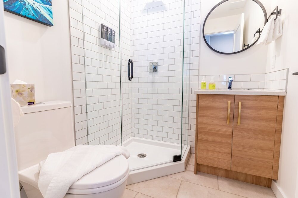 Фото Basecamp Resorts Revelstoke