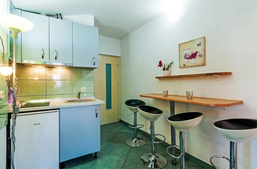 Фото Brane - Free Parking - A5 Martina