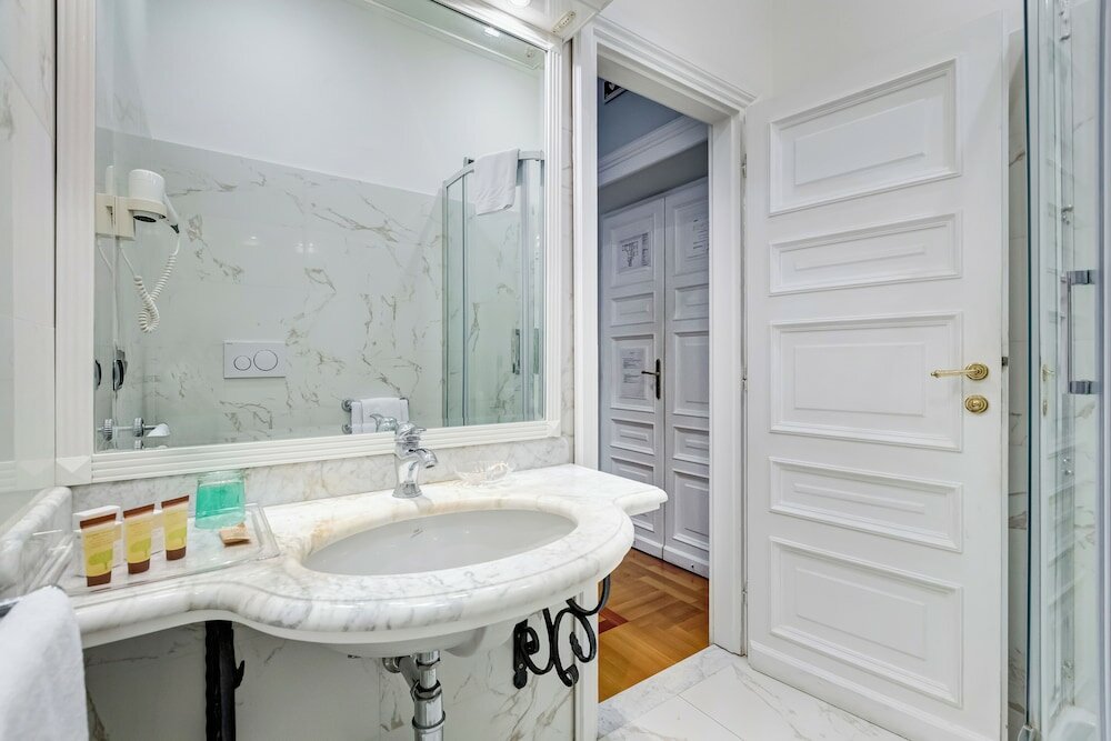 Фото Hotel Cellini