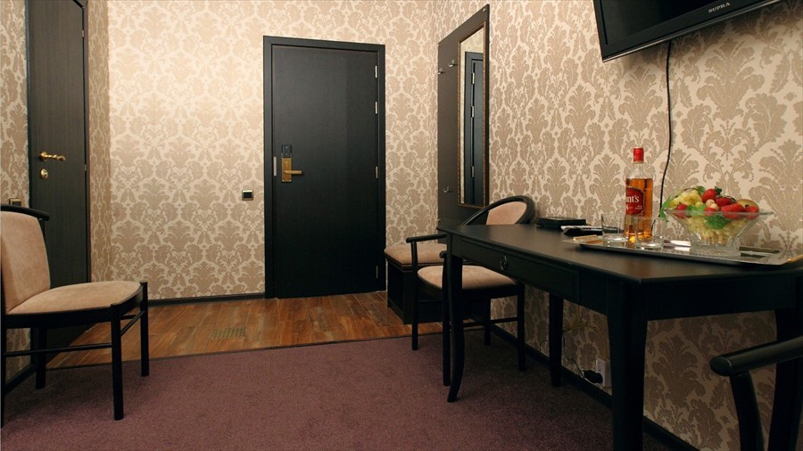 Фото Елисеефф Арбат