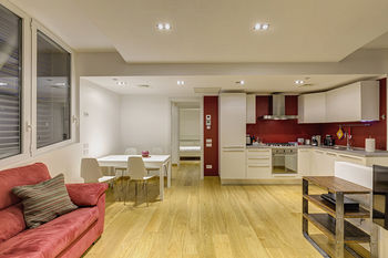 Фото San Siro Apartment