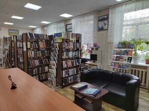 Central City Library named after S. K. Nikitin (ulitsa Degtyaryova No:18, Kovrov), kütüphaneler  Kovrov'dan